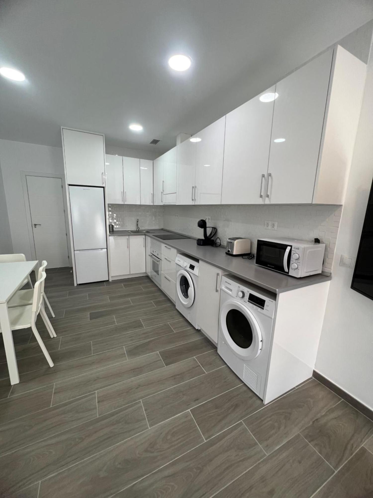 Apartamentos Montalvo Metropolis A Торремолінос Екстер'єр фото